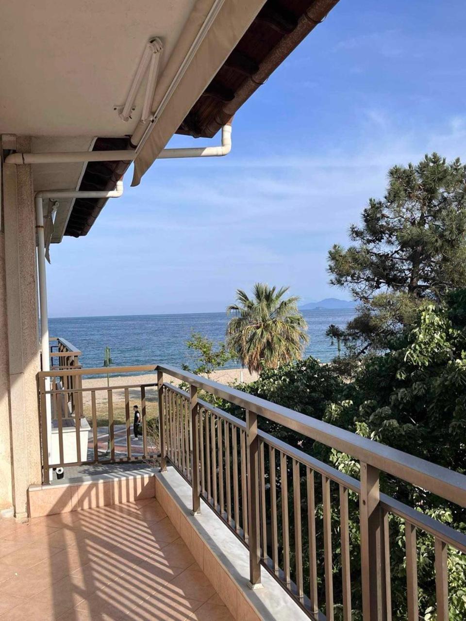 Melachrini Apartments Vrasná Kültér fotó