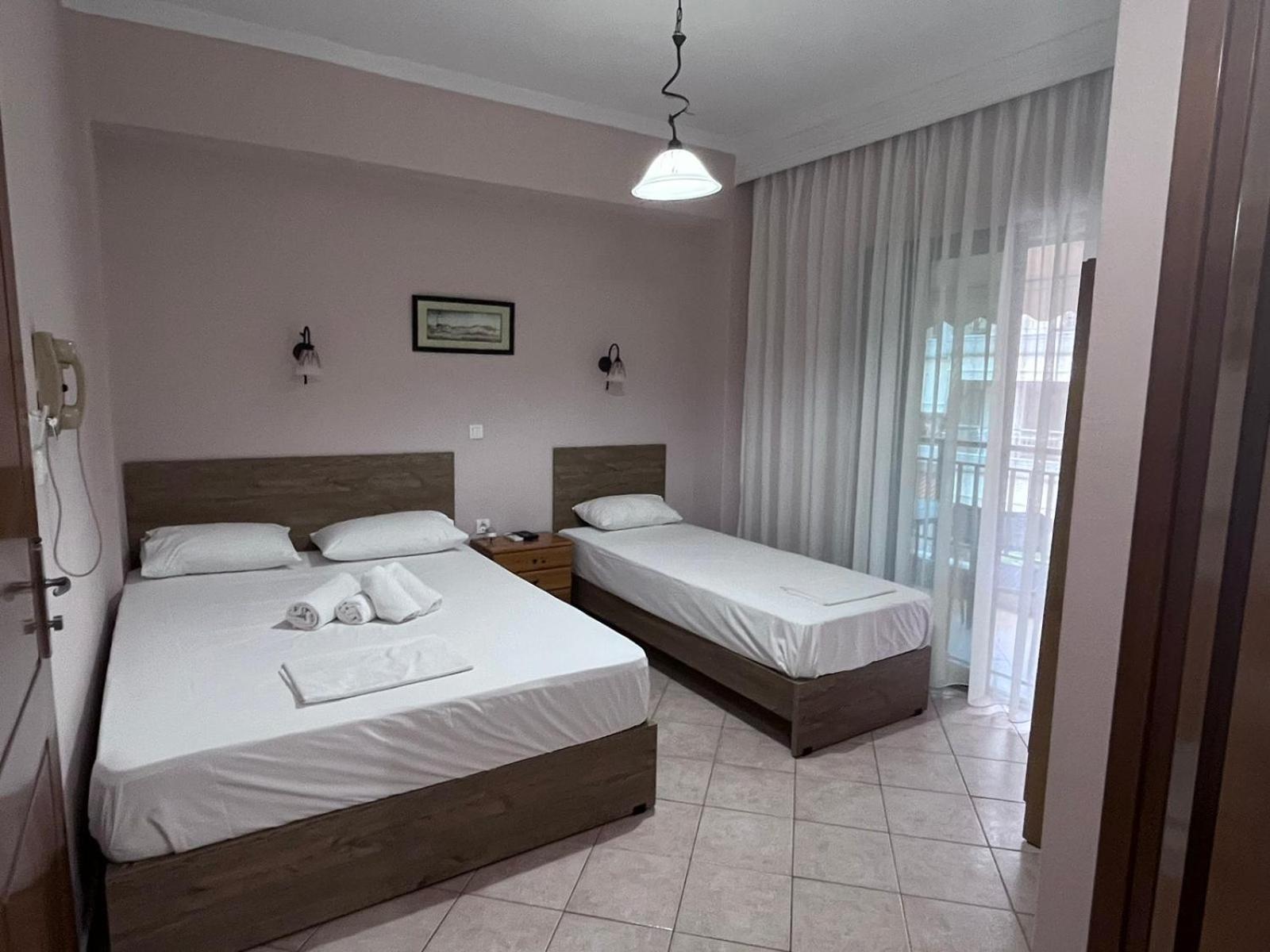 Melachrini Apartments Vrasná Kültér fotó