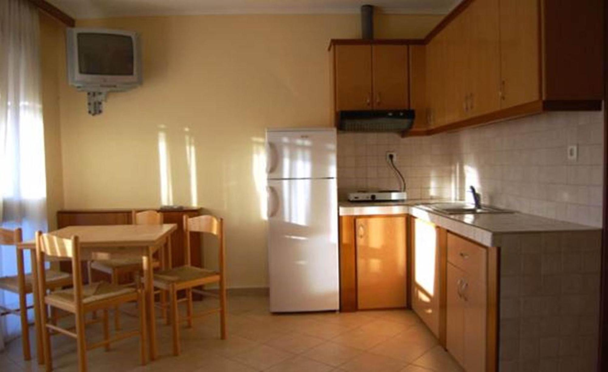 Melachrini Apartments Vrasná Szoba fotó