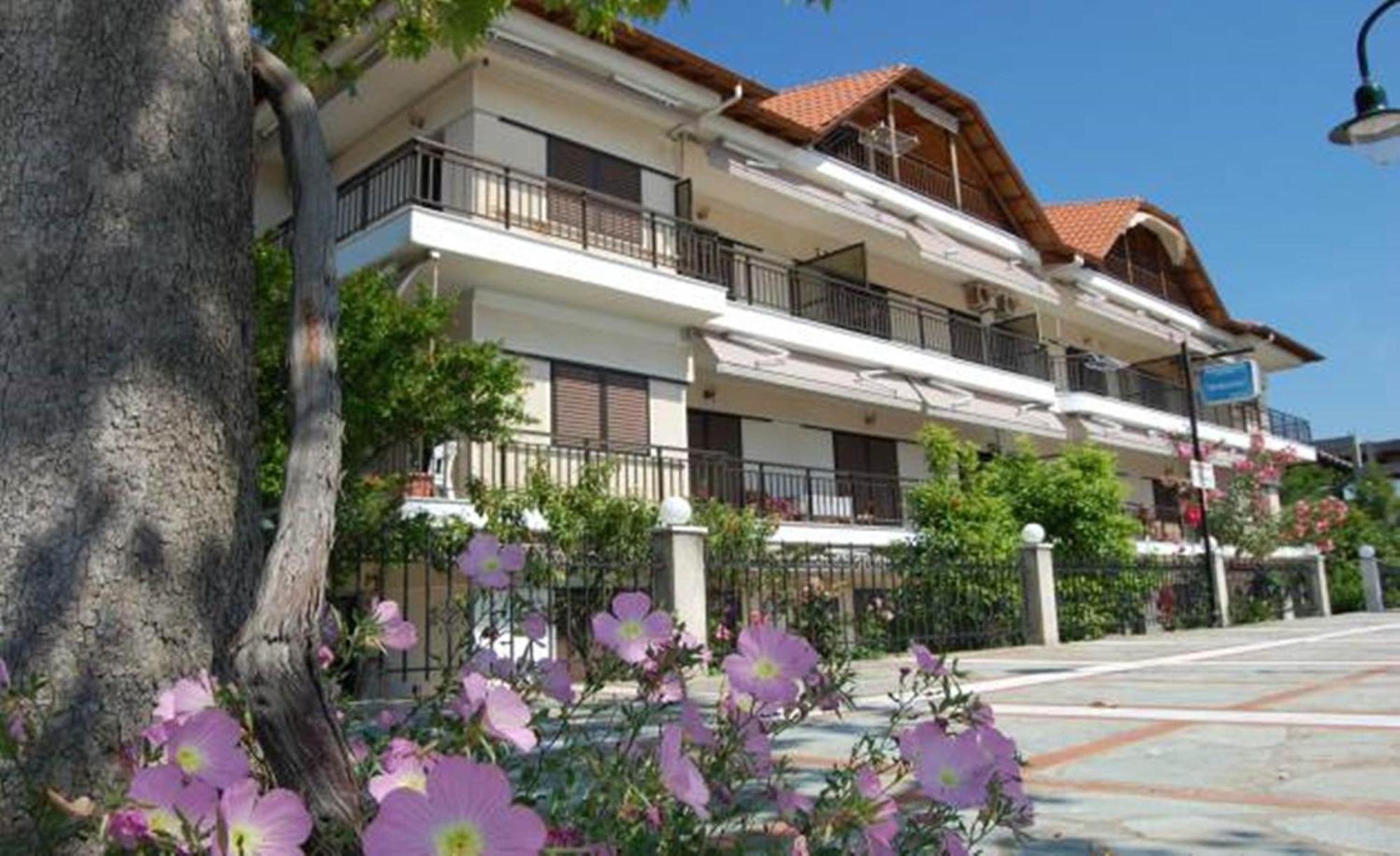 Melachrini Apartments Vrasná Szoba fotó